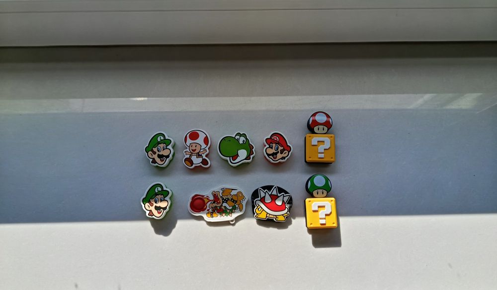 Figurki Super Mario z Kinder Joy z serii Super Mario