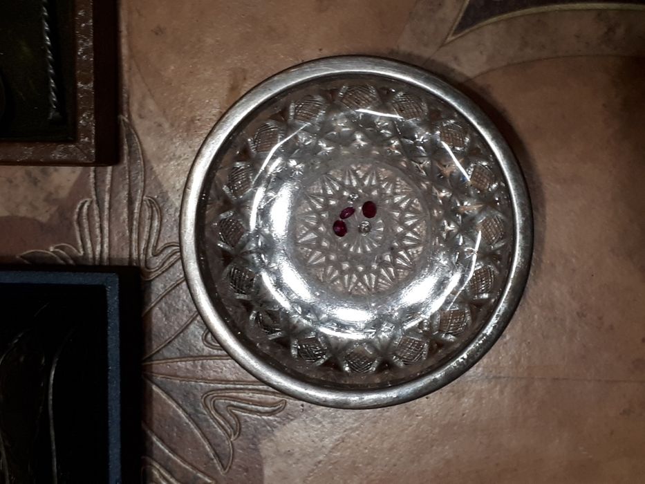 Продам или обменяю пепельницу