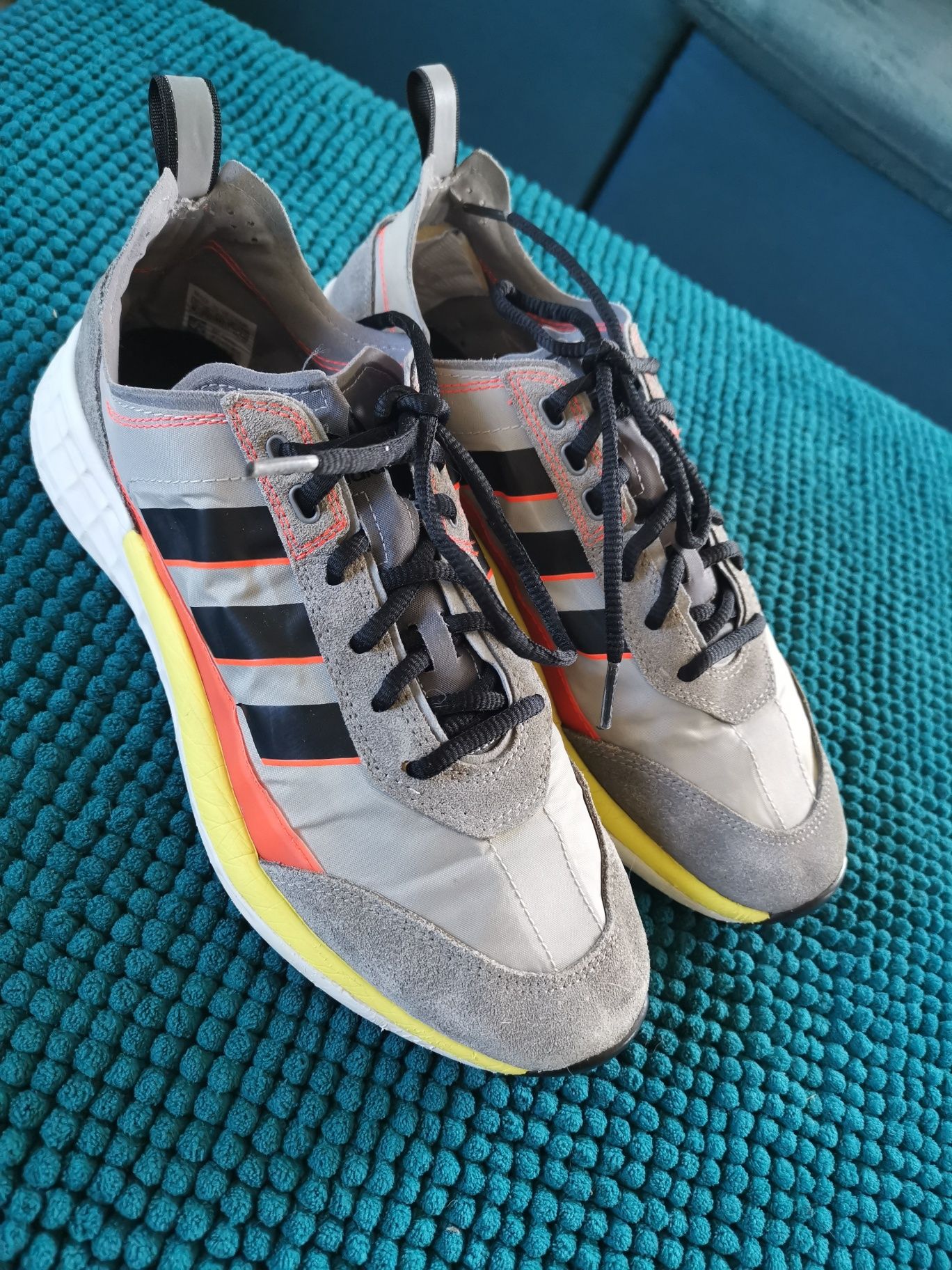 Buty męskie Adidas SL 7200 roz. 41 1/3