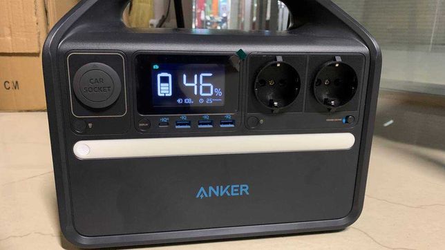 Зарядна станція Anker 535 Portable Power Station