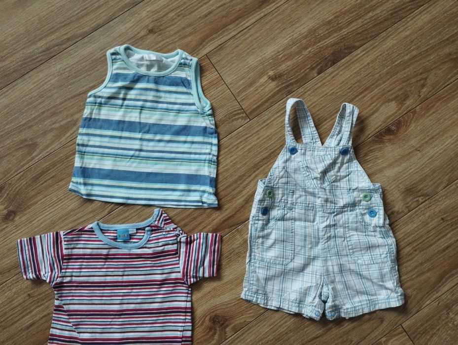 Koszulki z krótkim rękawem 62/68.  /83/