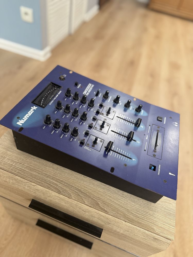 Mikser Numark Dm 2000 X Dj Mixer Pro Master Mix Scratch Crossfader Old