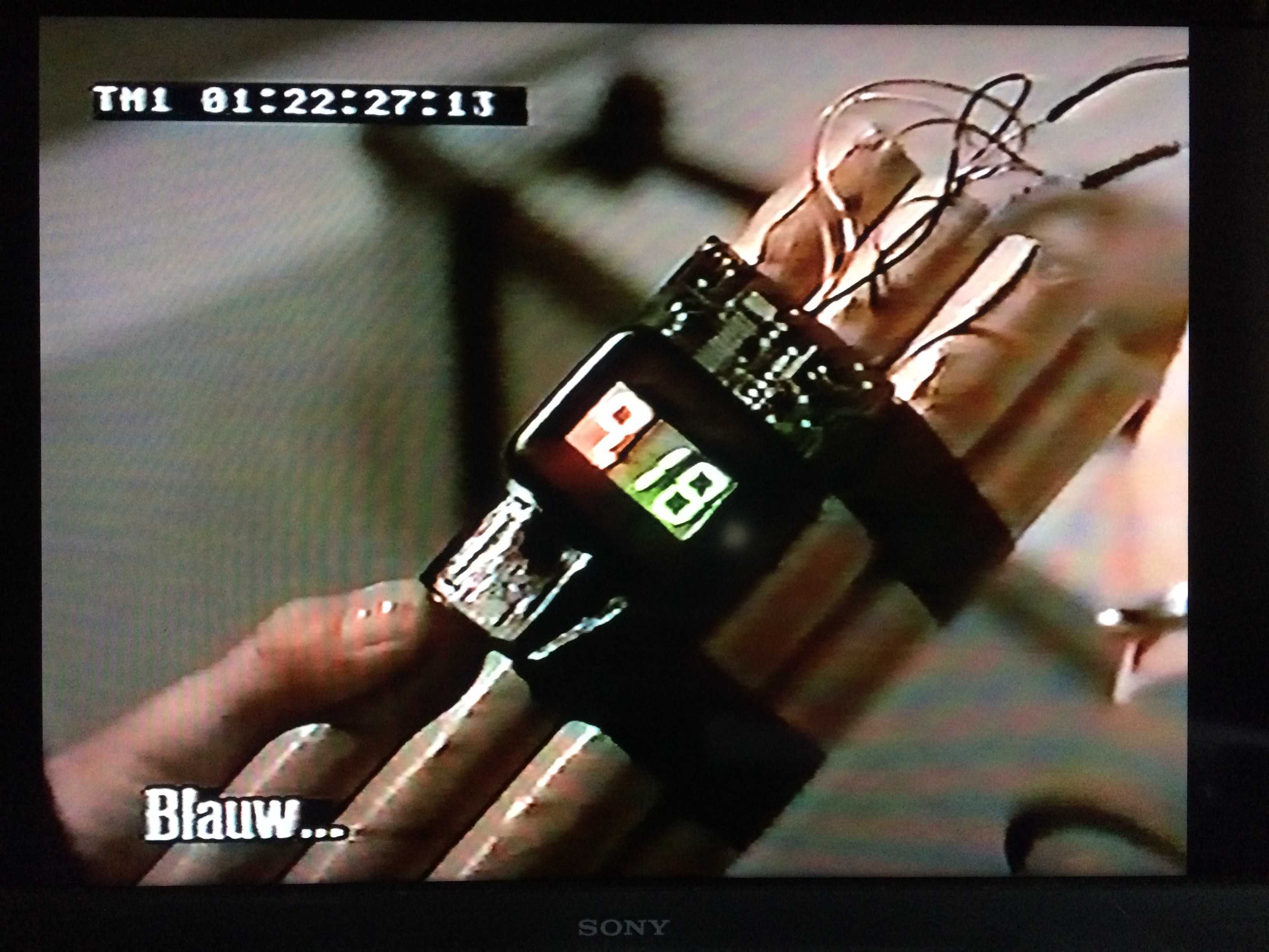 Видеокассета Samsung  с фильмами Водный мир (1995)/Ночной дозор (1995)