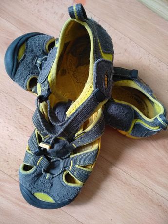 Трекинговая обувь  Keen (38 размер)