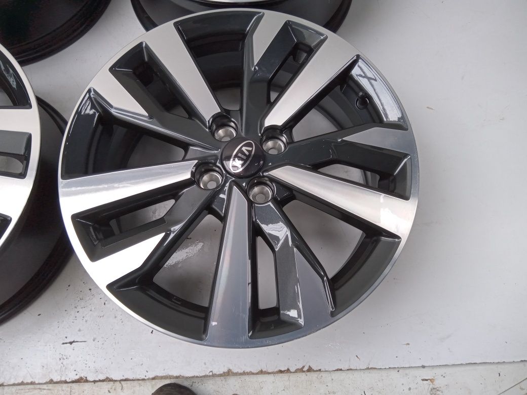 Felgi aluminiowe 17 Kia Stonic Rio 4x100 Jak NOWE