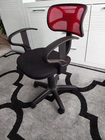 Krzesło biurowe dla dziecka