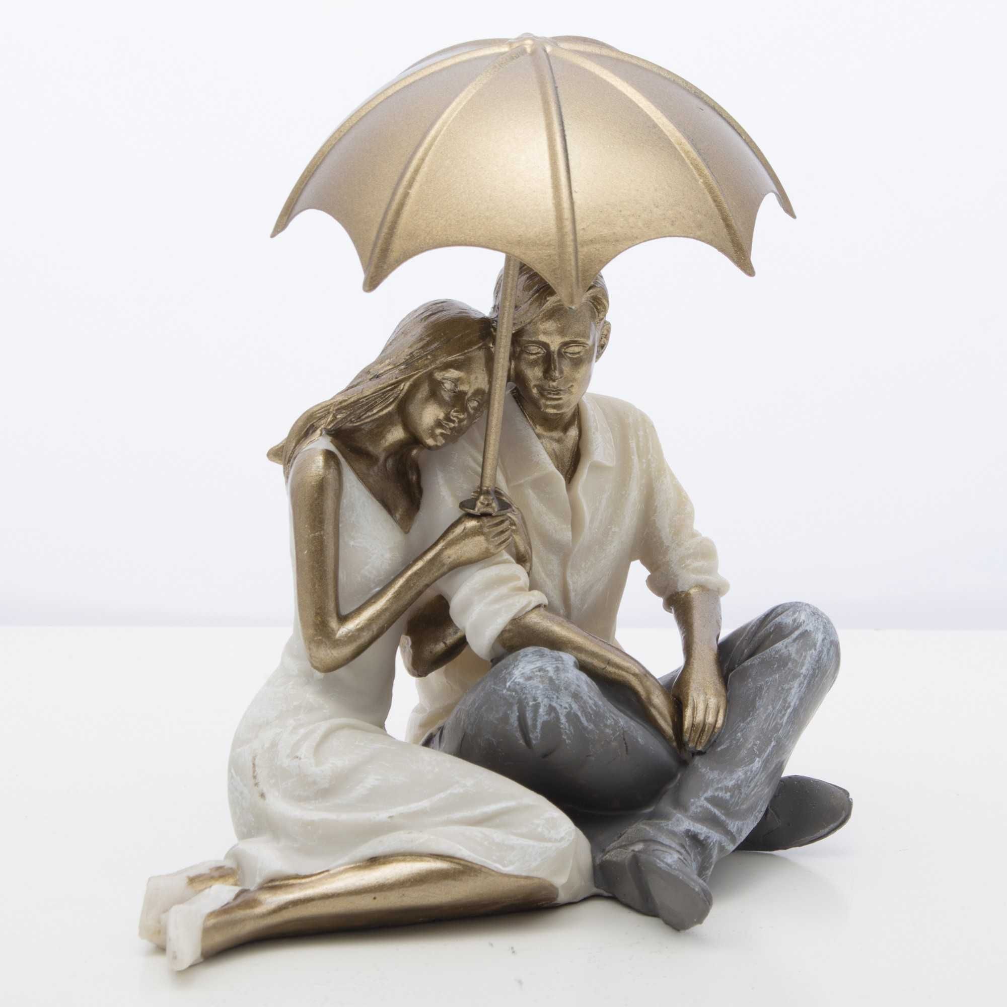 Figurka statuetka zakochana para pod parasolem ozdoba na prezent124728