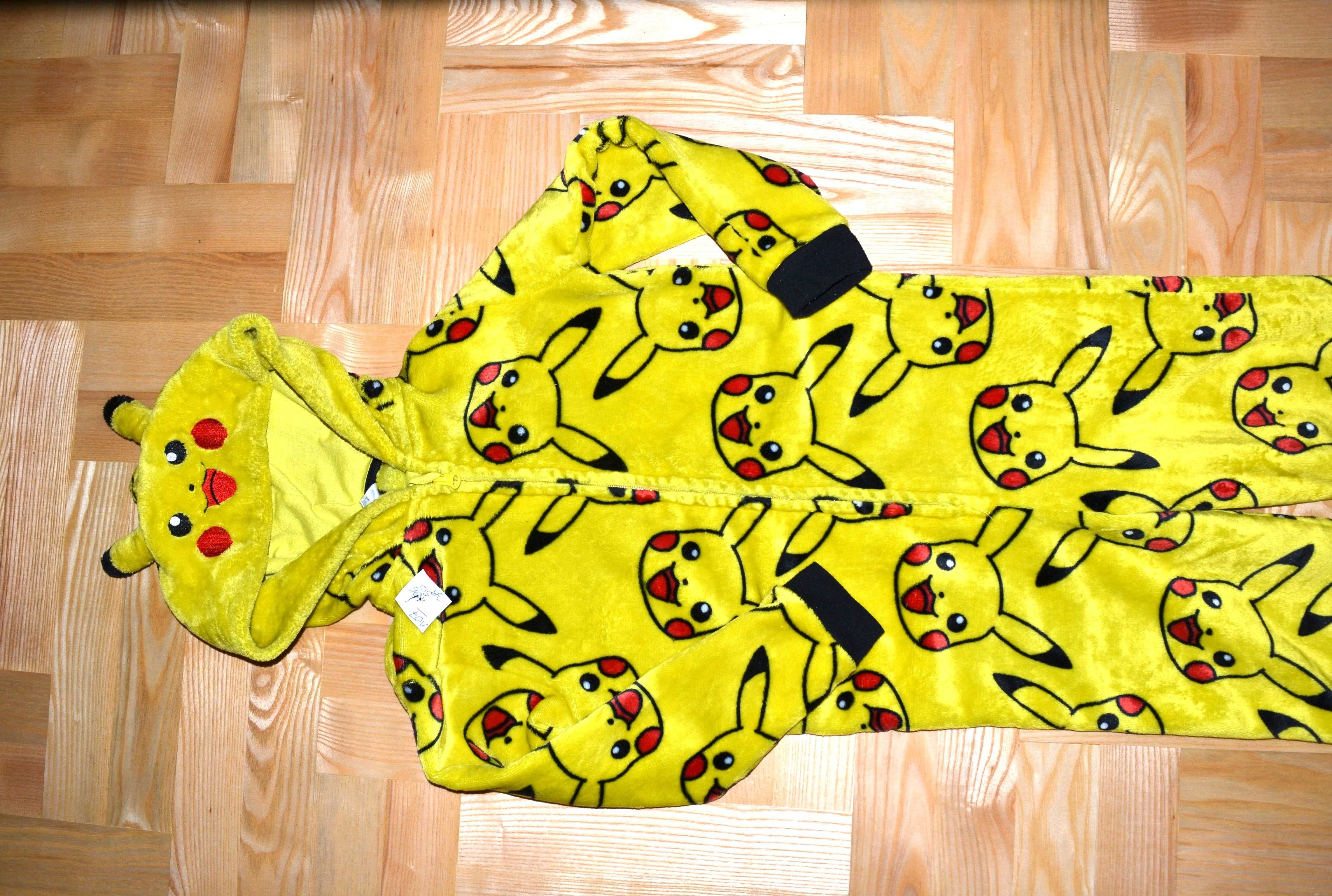 107^ Pikachu Pokemon pluszowy strój piżama przebranie7/8 Lat122/128 cm