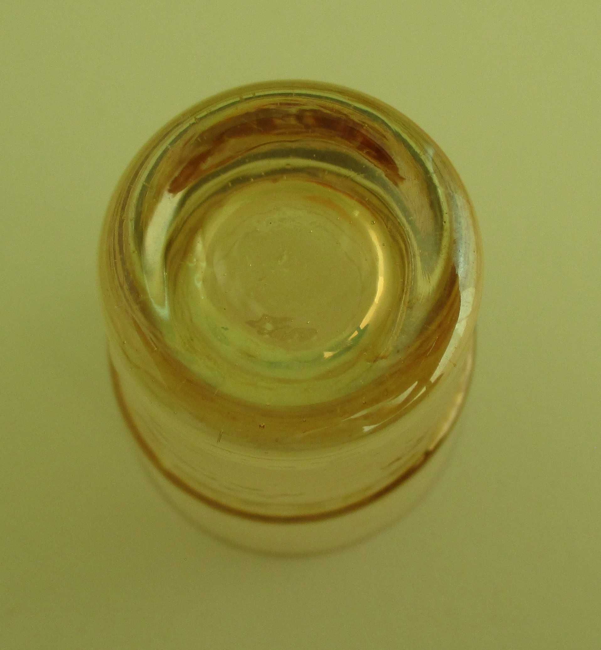 Caneca e Cálice Antigos em Vidro Casca de Cebola