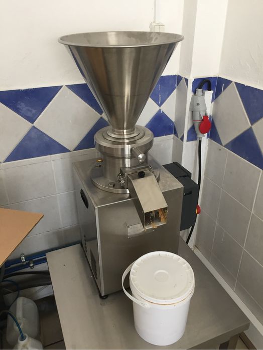 Máquina de Triturar Grãos - Alta Eficiência p/ Peq. e Média Produção!