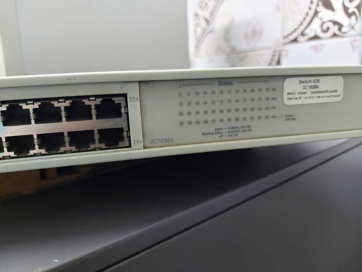 Switch 3Com SuperStack II 630 - 3C16984