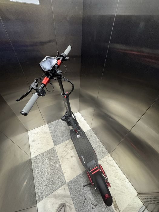 Електро самокат Kugo kirin m4 pro plus с гарантией