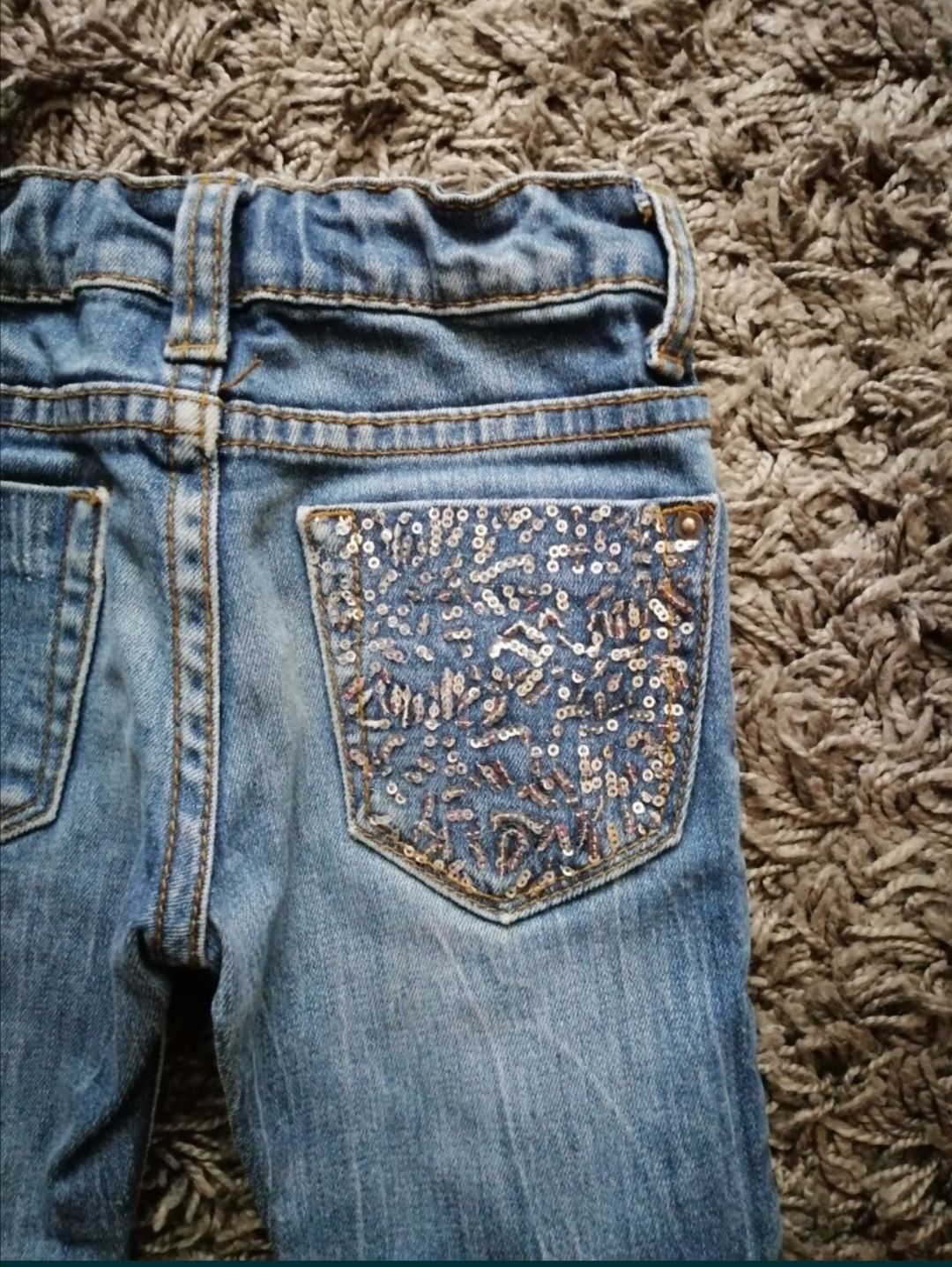 Костюм 4-5 лет джинсы и джинсовая куртка рост 104