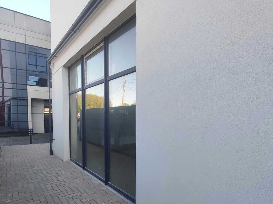 Продаж приміщення на вул. Пасічній, ЖК "SOLOWAY". Без комісії.