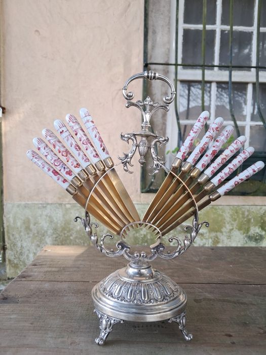 Talheres ,facas de sobremesa