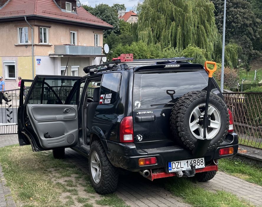 Suzuki Grand Vitara XL7 - wyprawowe