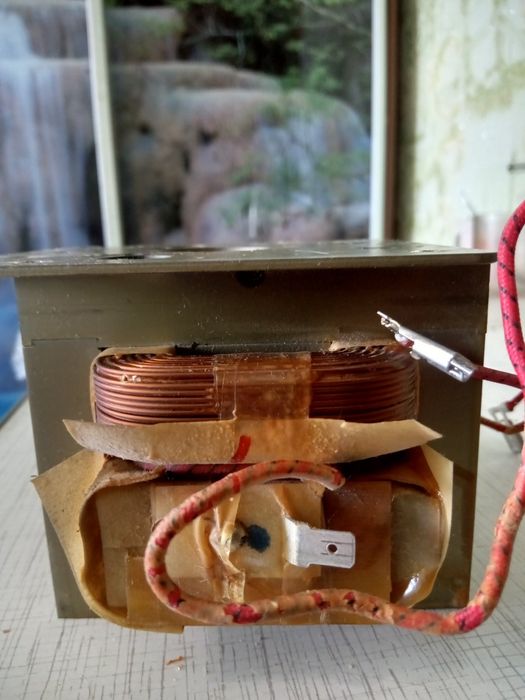 Трансформатор від мікроволновки фірми Samsung