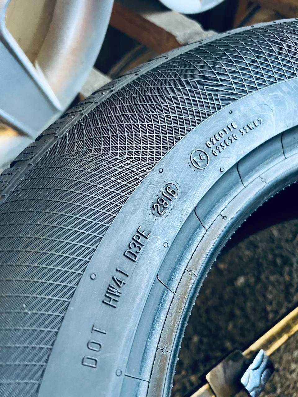 Шини Резина Зимові 235 65 17 Continental WinterContact TS850P 2шт