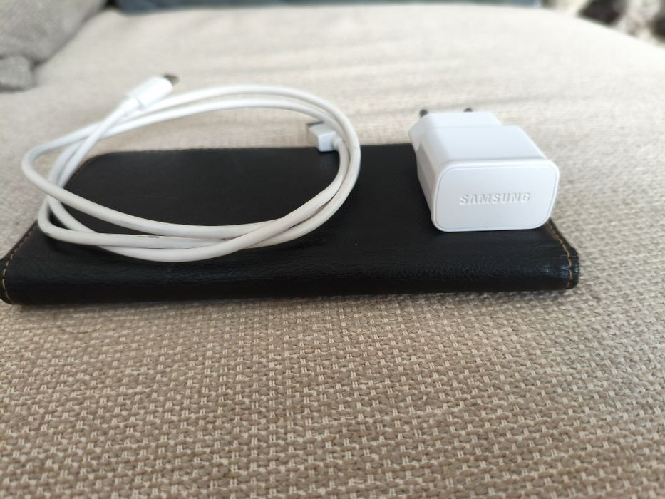 Samsung A70 128GB - Impecável  + Acessórios Originais