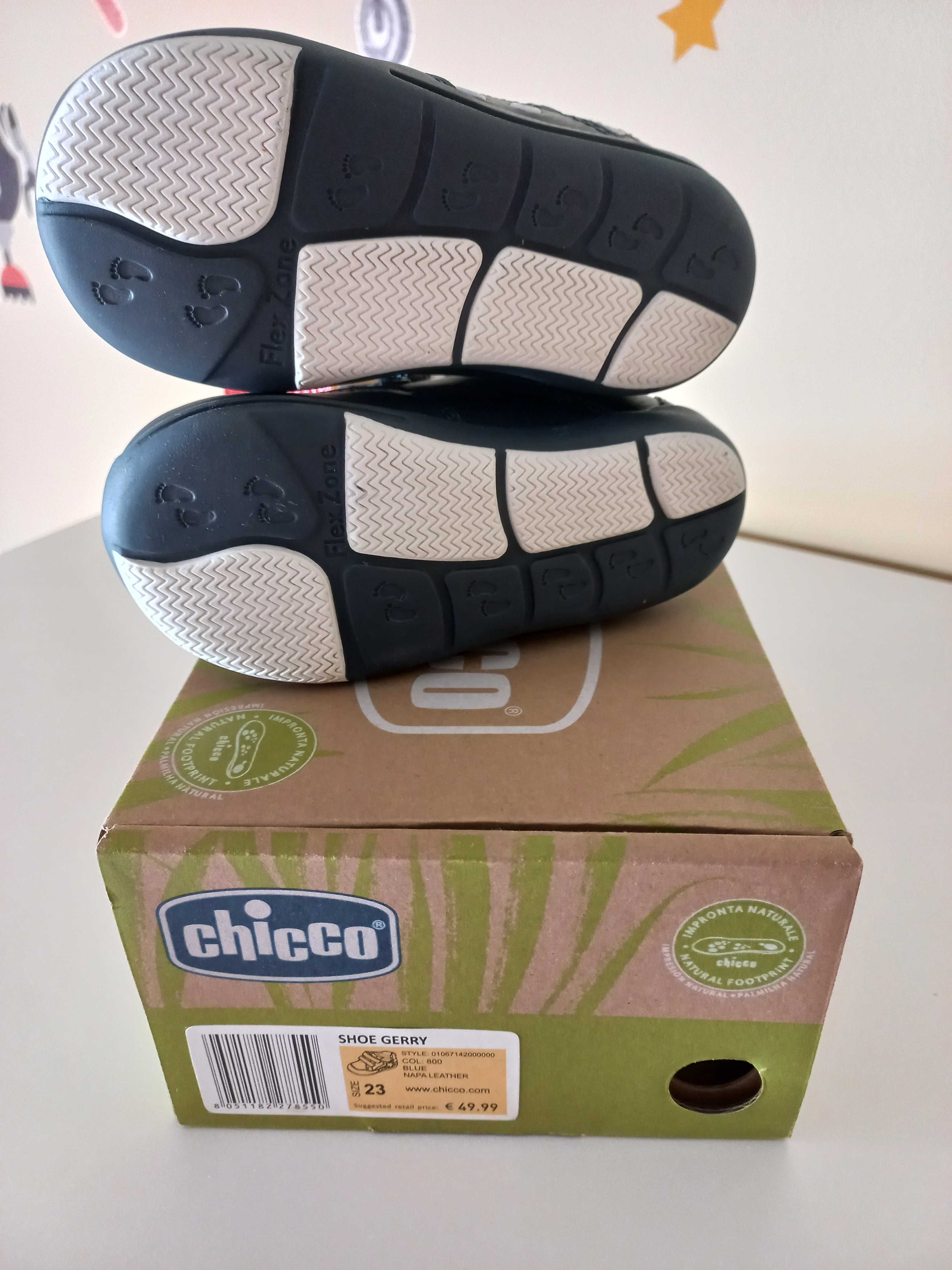 Sapatos Chicco Novos tam 23