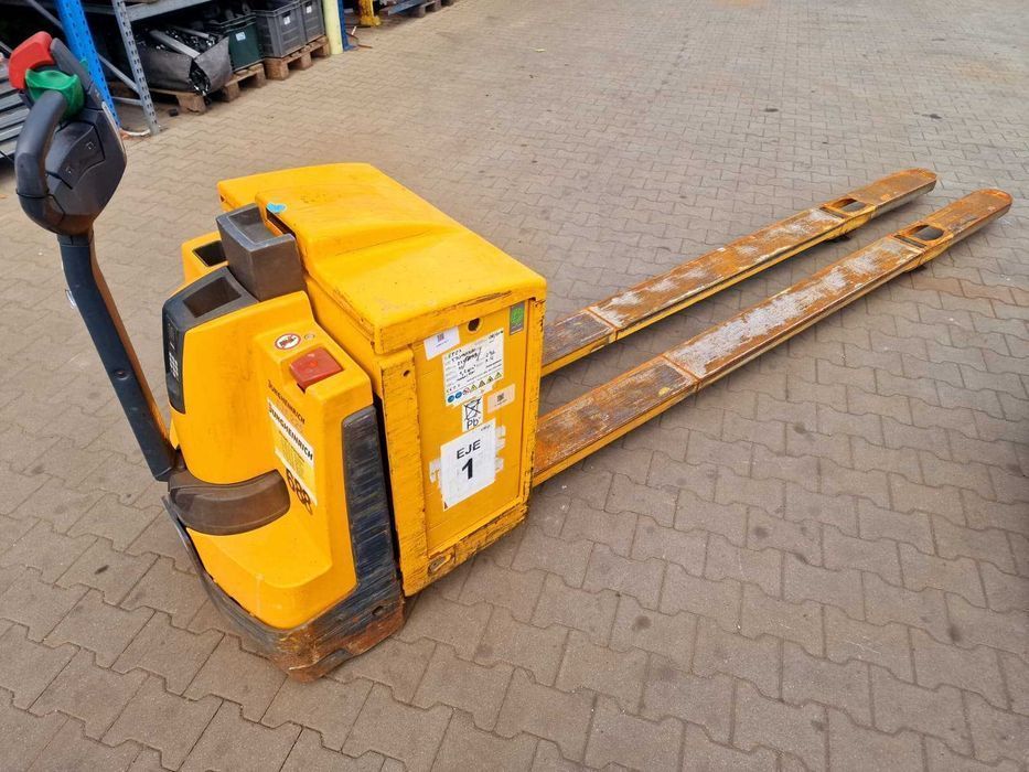 Elektryczny Paleciak Jungheinrich EJE 225 Widły 300cm Wózek unoszący