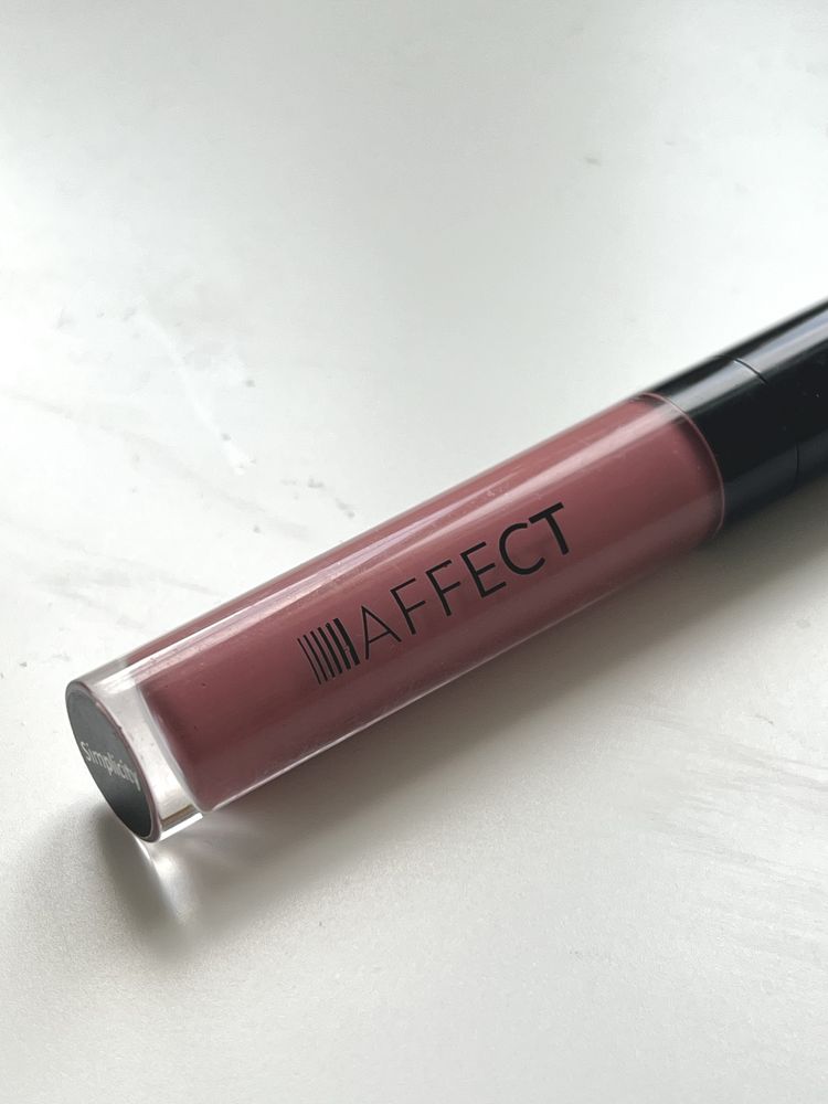 NOWA Pomadka Szminka Affect Liquid Lipstick Soft Matte Simplicity