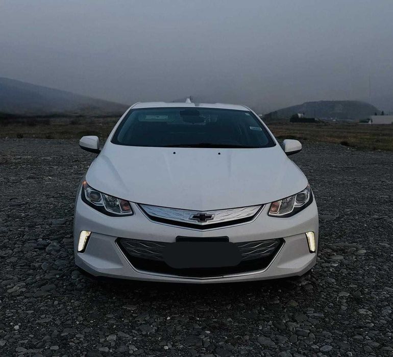 Chevrolet Volt 2019 1.5 PHEV AT (101 к.с)  LT Шевроле Волт плагин гібр