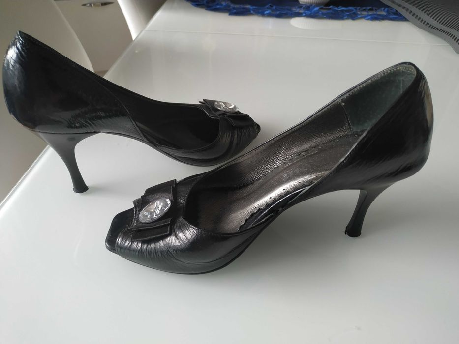 buty damskie czółenka na szpilce skóra naturalna r.35