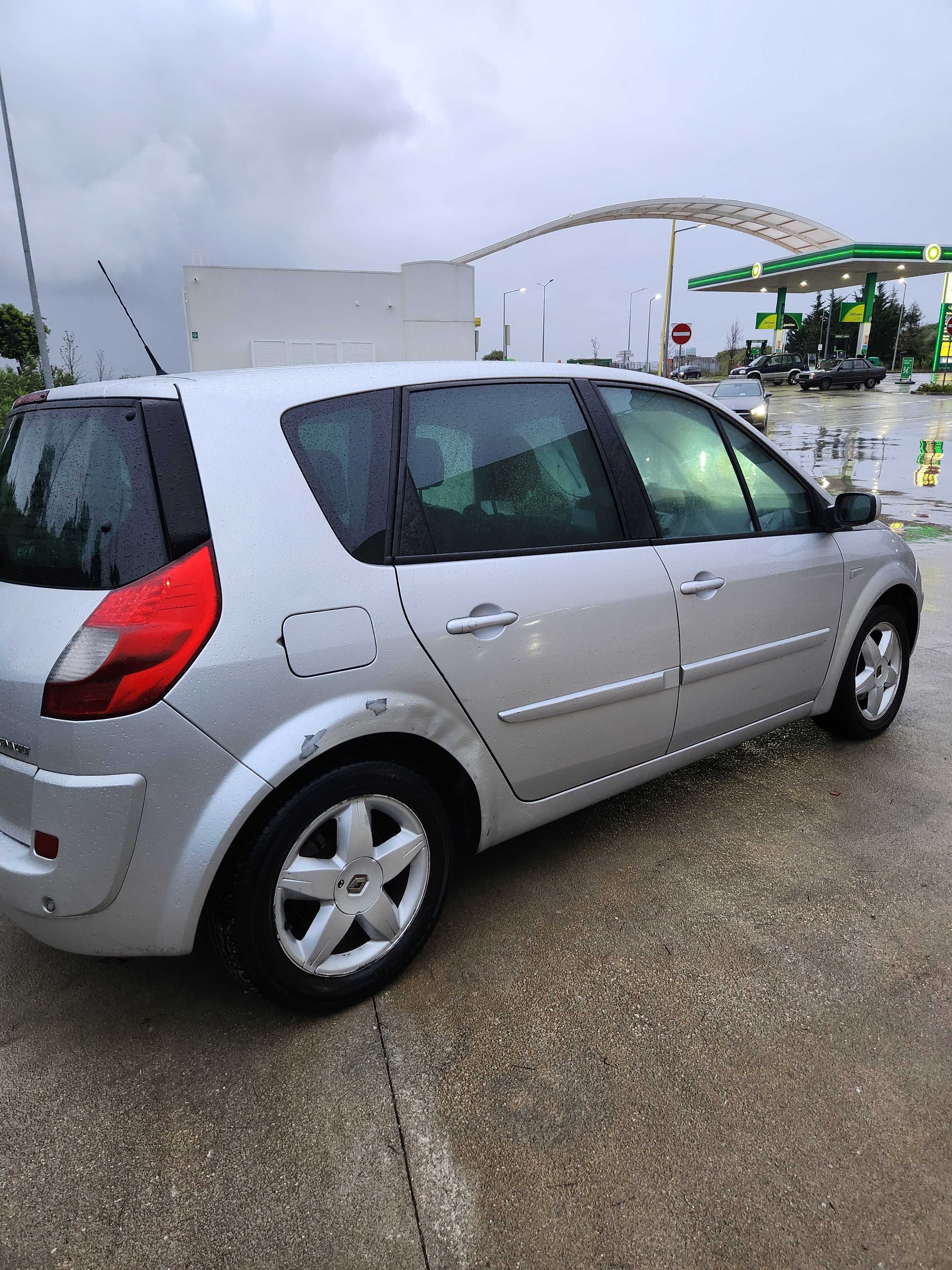 Renault scenic 1.5 dCi  105cvl full extras