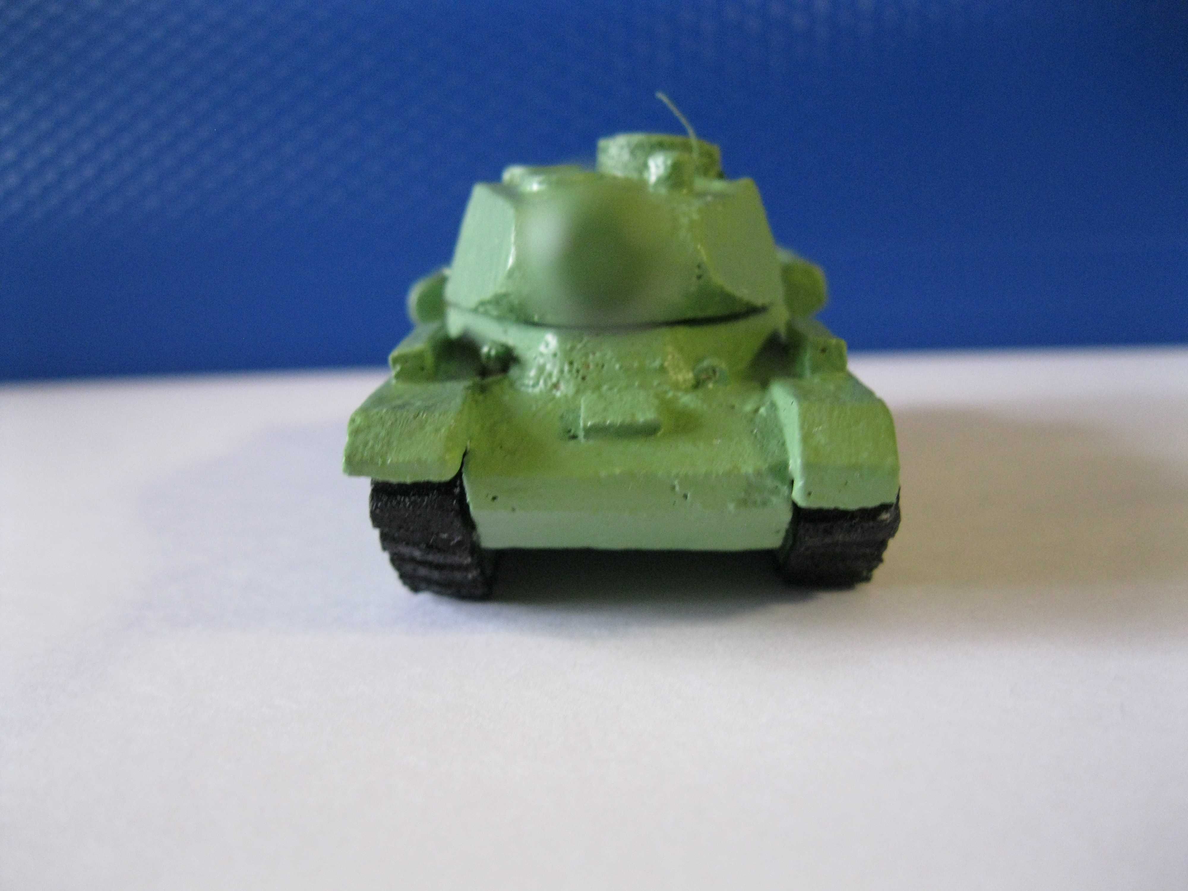 Танк ИС-2 СССР 1:72 (ориентировочно)