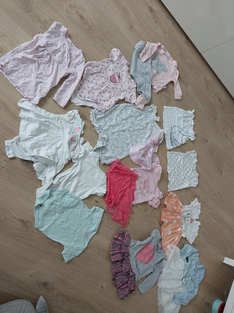 Ubranka rozmiar 74 wiosna - lato
