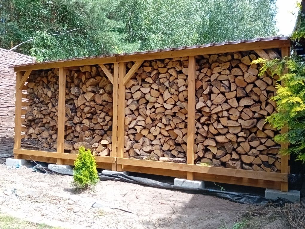 Drewutnia (schowek) na drewno