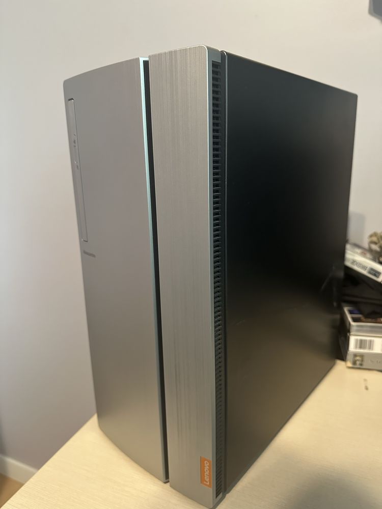 Komputer Lenovo Ideacenter Intel Core i5, GTX 1050, 8 GB RAM