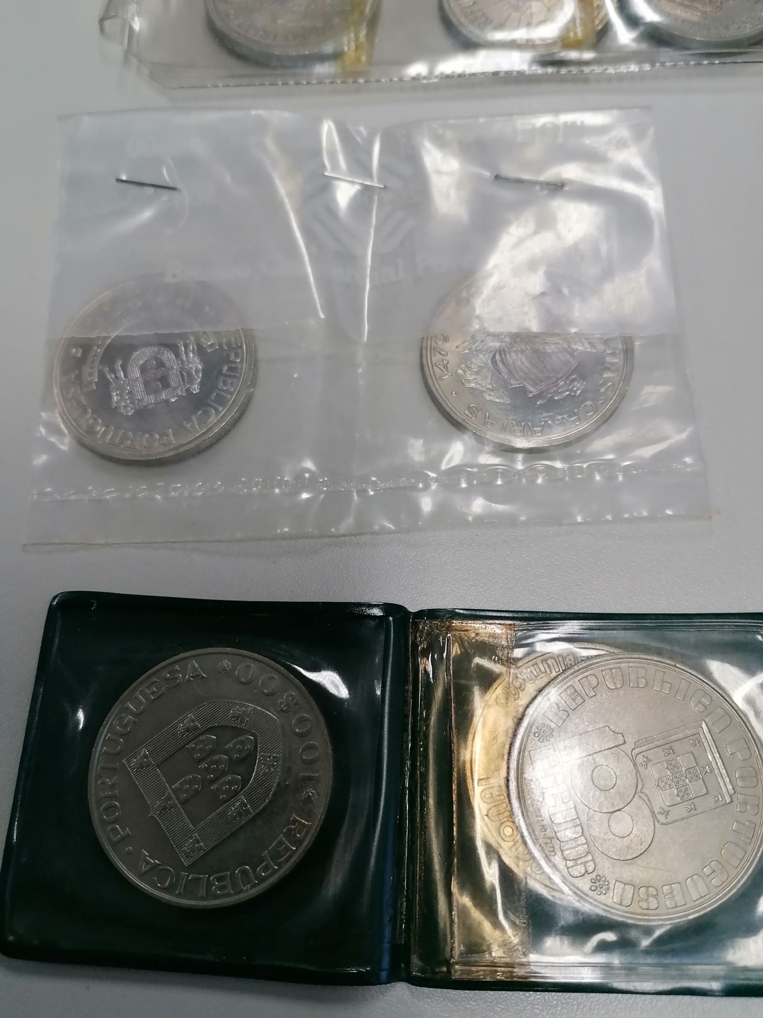 Varias moedas de coleção