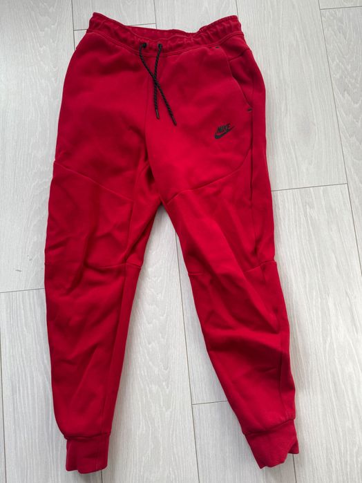 Nike Tech Fleece s