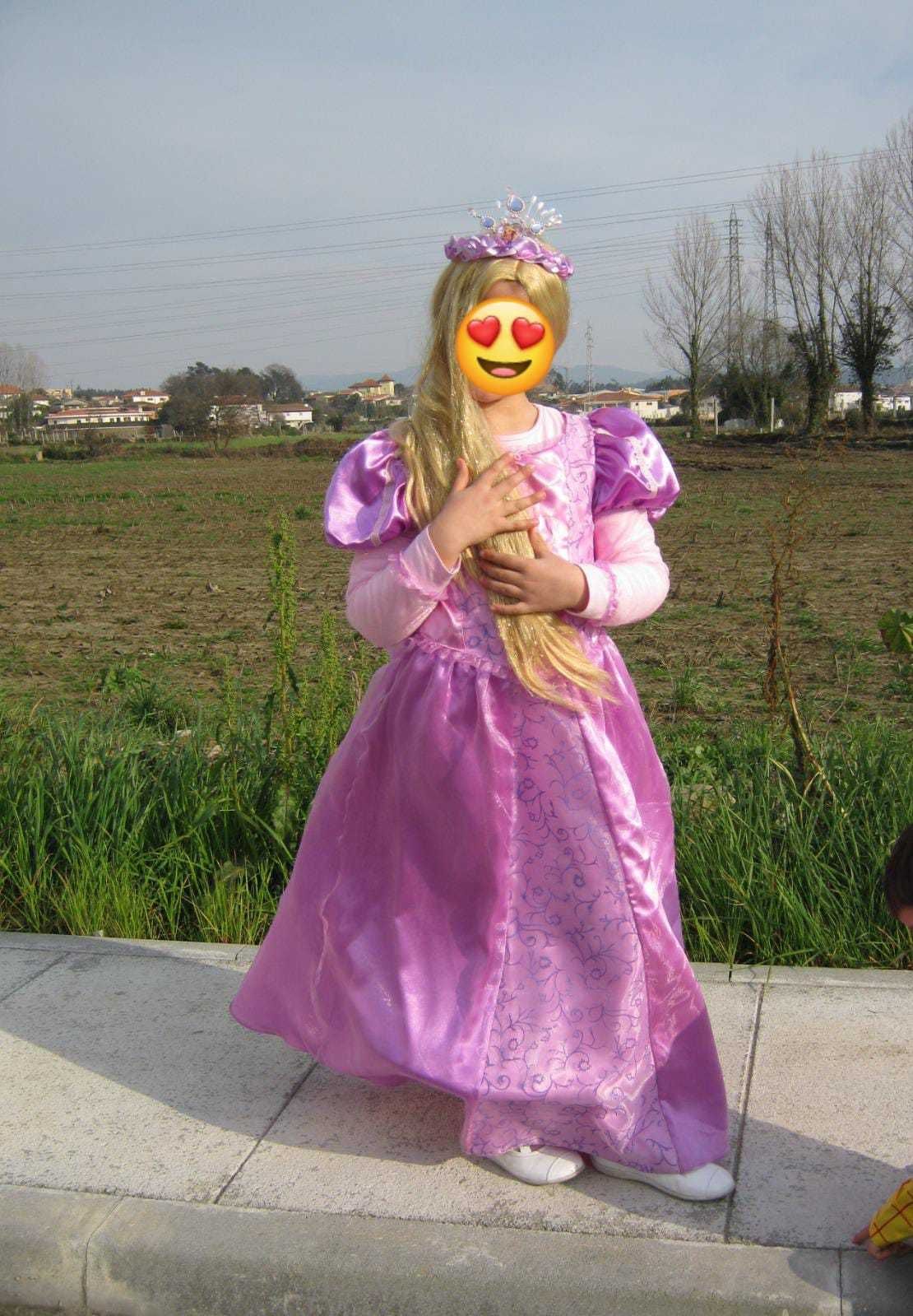 Vestido Rapunzel Disney+tiara