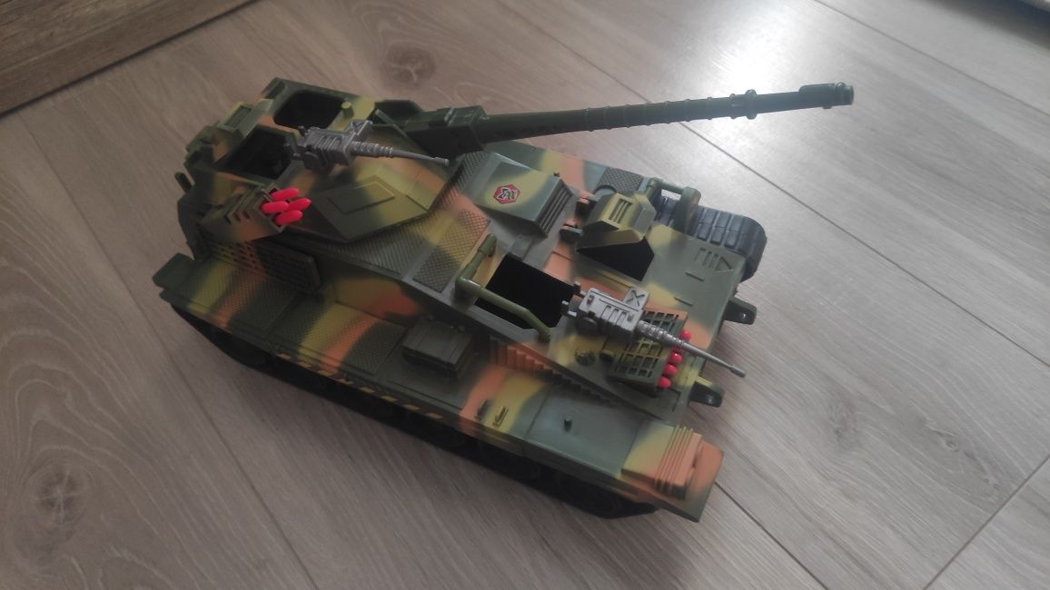 Czołg zabawka dla dzieci
