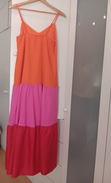 Vestido tricolor novo