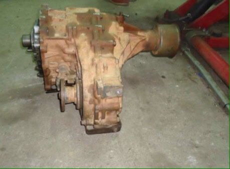 Caixa de transferências Terrano d21 d22 maverick