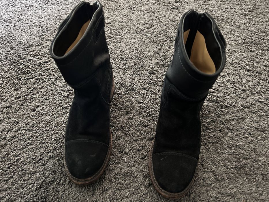 Botas Chanel em pele preto