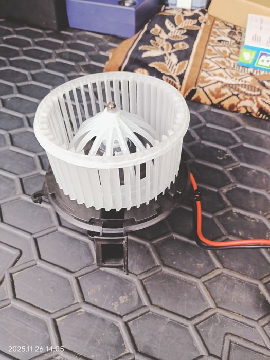 Вентилятор печки Опель J торг