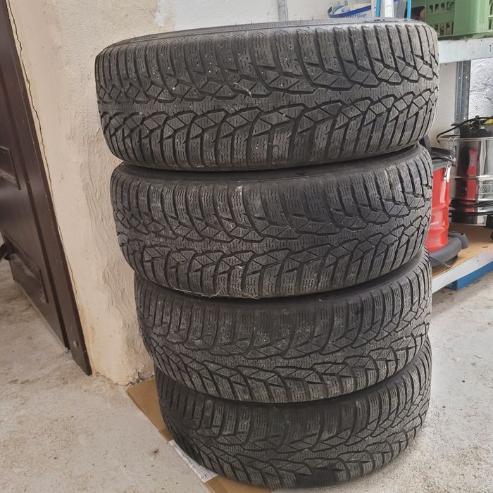 Opony zimowe 195/65/15  WR4 DOT4020 Stan Dobry