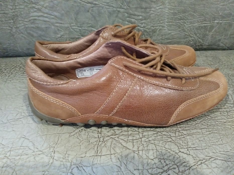 Продажа обуви из натуральной кожи