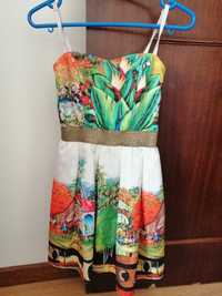 Vestido fashion com paisagem