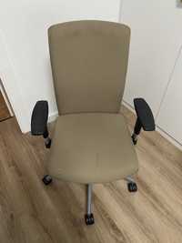 Krzesło biurowe obrotowe bejot