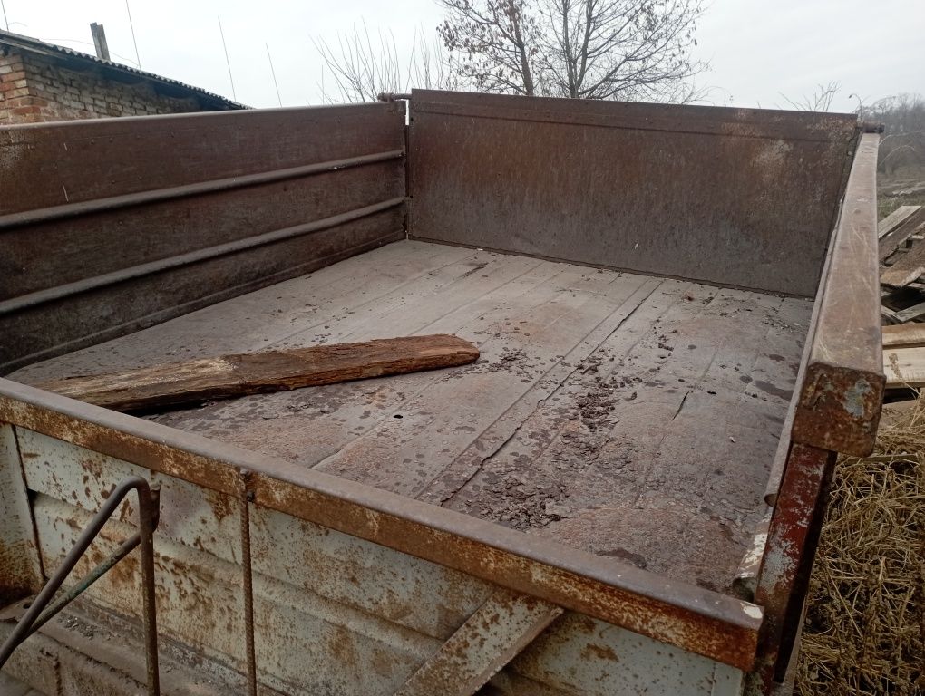 Продам Прицепи Тракторні