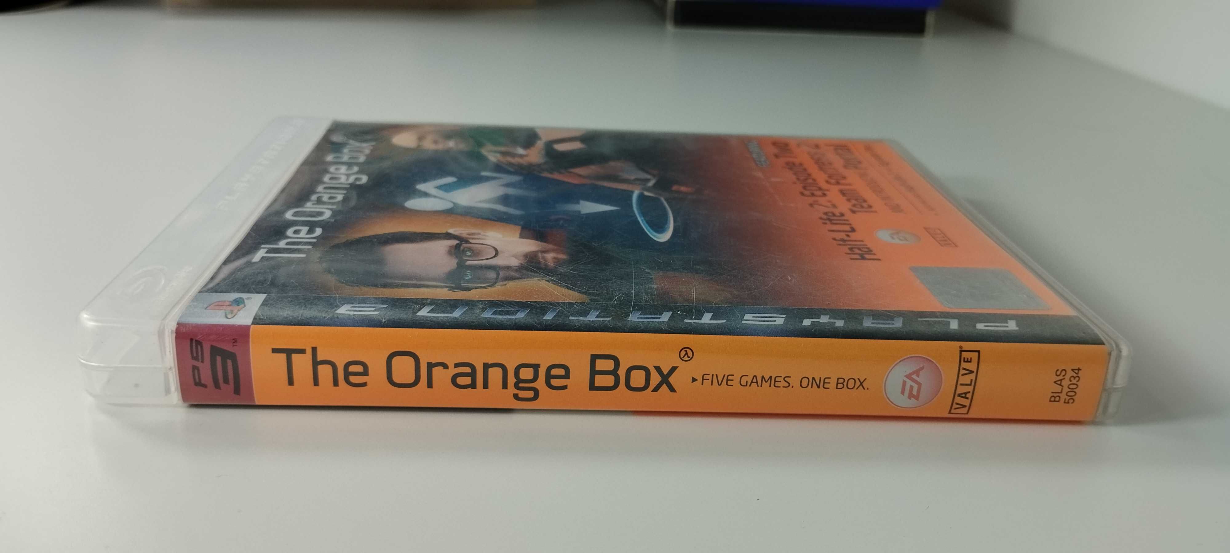 The Orange Box Playstation 3 PS3 5 games in a box
