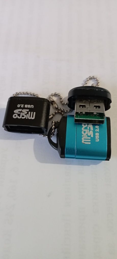 Продам переходники для телефона tape C и ноутбука USB-microSD новые  т