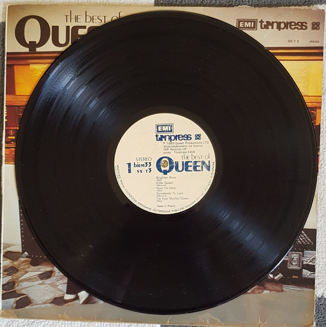 Queen the best vinyl.