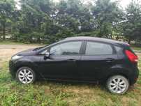 FORD FIESTA 1.24  60KM Panther Black Metalik